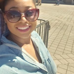 Meet your Posher, Jas